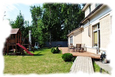 Тротуарная плитка в загородном доме А.Волочковой Тротуарная плитка в загородном доме А.Волочковой